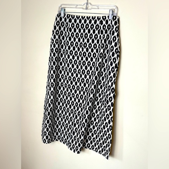 Marine Layer Black and White A-Line Skirt - Picture 1 of 8